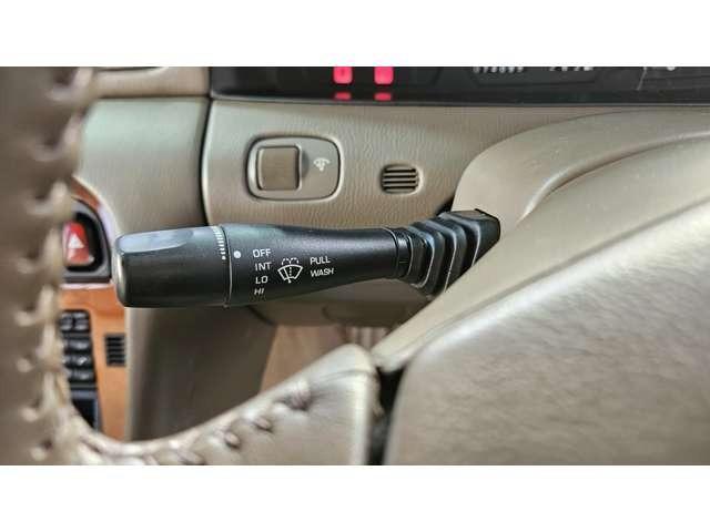 レパードＪ．フェリー タイプＬ　Ｓパッケージ　ＩＮＦＩＮＩＴＩ　Ｊ３０仕様　／　ＵＳＤＭ／Ｂｌｕｅｔｏｏｔｈ／ＥＴＣ／禁煙車／パット、ローター新品ＵＳパーツ　／　ヘッドライト／コーナーレンズ／グリル／サイドマーカー／スカッフ／ホイールキャップ（50枚目）