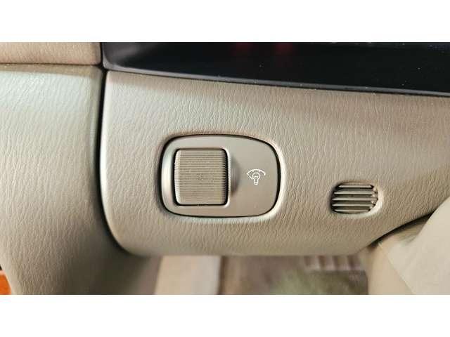 レパードＪ．フェリー タイプＬ　Ｓパッケージ　ＩＮＦＩＮＩＴＩ　Ｊ３０仕様　／　ＵＳＤＭ／Ｂｌｕｅｔｏｏｔｈ／ＥＴＣ／禁煙車／パット、ローター新品ＵＳパーツ　／　ヘッドライト／コーナーレンズ／グリル／サイドマーカー／スカッフ／ホイールキャップ（52枚目）