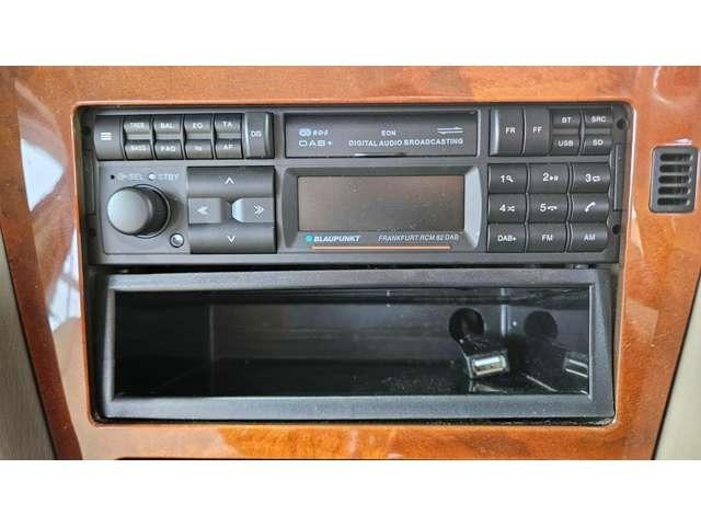 レパードＪ．フェリー タイプＬ　Ｓパッケージ　ＩＮＦＩＮＩＴＩ　Ｊ３０仕様　／　ＵＳＤＭ／Ｂｌｕｅｔｏｏｔｈ／ＥＴＣ／禁煙車／パット、ローター新品ＵＳパーツ　／　ヘッドライト／コーナーレンズ／グリル／サイドマーカー／スカッフ／ホイールキャップ（57枚目）