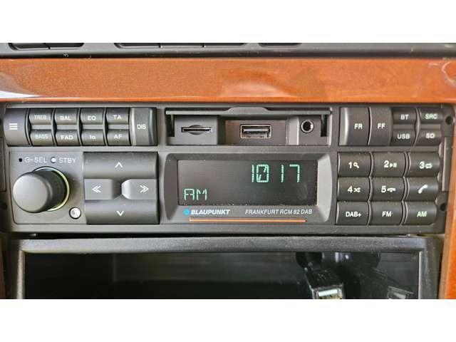 レパードＪ．フェリー タイプＬ　Ｓパッケージ　ＩＮＦＩＮＩＴＩ　Ｊ３０仕様　／　ＵＳＤＭ／Ｂｌｕｅｔｏｏｔｈ／ＥＴＣ／禁煙車／パット、ローター新品ＵＳパーツ　／　ヘッドライト／コーナーレンズ／グリル／サイドマーカー／スカッフ／ホイールキャップ（59枚目）