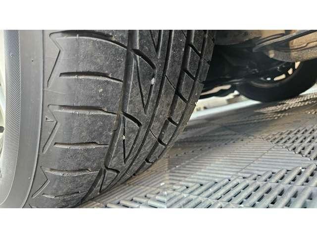 レパードＪ．フェリー タイプＬ　Ｓパッケージ　ＩＮＦＩＮＩＴＩ　Ｊ３０仕様　／　ＵＳＤＭ／Ｂｌｕｅｔｏｏｔｈ／ＥＴＣ／禁煙車／パット、ローター新品ＵＳパーツ　／　ヘッドライト／コーナーレンズ／グリル／サイドマーカー／スカッフ／ホイールキャップ（67枚目）