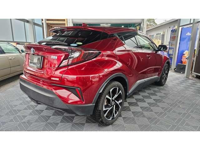 Ｃ－ＨＲ Ｇ　ハイブリッド／純正９型ナビ／ＴＶキッド／ワンオーナー／禁煙車　／　前後障害物センサー／純正フロントドラレコ／左右シートヒーター／　ＥＴＣ　／　Ｂｌｕｅｔｏｏｔｈ／１８インチ純正アルミ／バッテリー新品（5枚目）