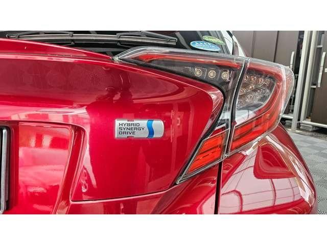 Ｃ－ＨＲ Ｇ　ハイブリッド／純正９型ナビ／ＴＶキッド／ワンオーナー／禁煙車　／　前後障害物センサー／純正フロントドラレコ／左右シートヒーター／　ＥＴＣ　／　Ｂｌｕｅｔｏｏｔｈ／１８インチ純正アルミ／バッテリー新品（19枚目）