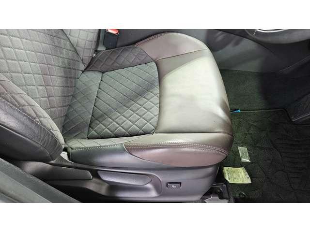 Ｃ－ＨＲ Ｇ　ハイブリッド／純正９型ナビ／ＴＶキッド／ワンオーナー／禁煙車　／　前後障害物センサー／純正フロントドラレコ／左右シートヒーター／　ＥＴＣ　／　Ｂｌｕｅｔｏｏｔｈ／１８インチ純正アルミ／バッテリー新品（26枚目）