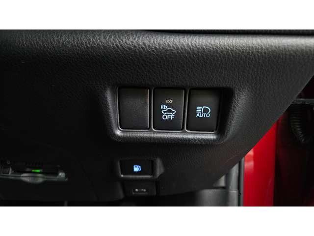 Ｃ－ＨＲ Ｇ　ハイブリッド／純正９型ナビ／ＴＶキッド／ワンオーナー／禁煙車　／　前後障害物センサー／純正フロントドラレコ／左右シートヒーター／　ＥＴＣ　／　Ｂｌｕｅｔｏｏｔｈ／１８インチ純正アルミ／バッテリー新品（54枚目）