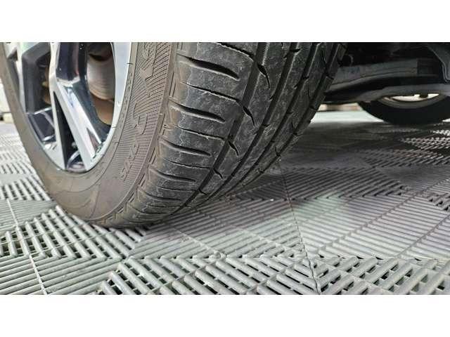 Ｃ－ＨＲ Ｇ　ハイブリッド／純正９型ナビ／ＴＶキッド／ワンオーナー／禁煙車　／　前後障害物センサー／純正フロントドラレコ／左右シートヒーター／　ＥＴＣ　／　Ｂｌｕｅｔｏｏｔｈ／１８インチ純正アルミ／バッテリー新品（73枚目）