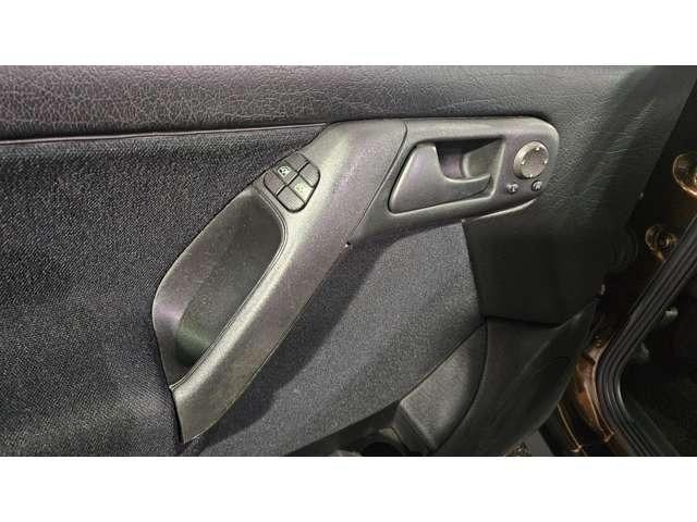 ヴェント ＶＲ６　全塗装済　／　エアリフト製エアサス　／　ＭＫ　Ｍｏｔｏｒｓｐｏｒｔ１７インチアルミホイールＲＩＥＧＥＲ　ＴＵＮＩＮＧ　フロントスポイラー／ＲＥＭＵＳマフラー　／　イタルボランテステアリング（34枚目）