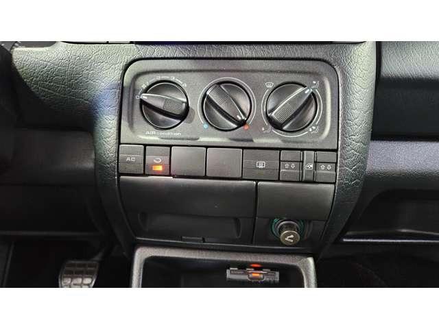 ヴェント ＶＲ６　全塗装済　／　エアリフト製エアサス　／　ＭＫ　Ｍｏｔｏｒｓｐｏｒｔ１７インチアルミホイールＲＩＥＧＥＲ　ＴＵＮＩＮＧ　フロントスポイラー／ＲＥＭＵＳマフラー　／　イタルボランテステアリング（57枚目）