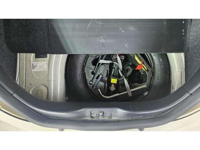 �X�y�A�^�C���n�E�X