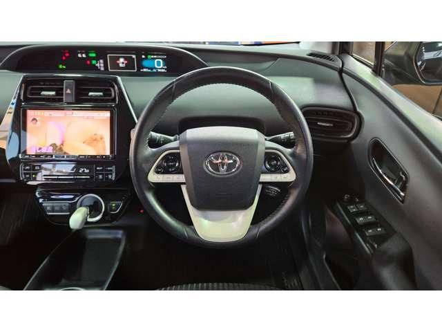 プリウス Ｓ　モデリスタ　／　前後コーナーセンサー／　ＡＬＰＩＮＥ製９型ナビ　／　フロントドラレコ／禁煙車　／　Ｂｌｕｅｔｏｏｔｈ　／　１７インチツーリングアルミ　／　国産タイヤ　／　ＨＤＭＩ端子付（25枚目）