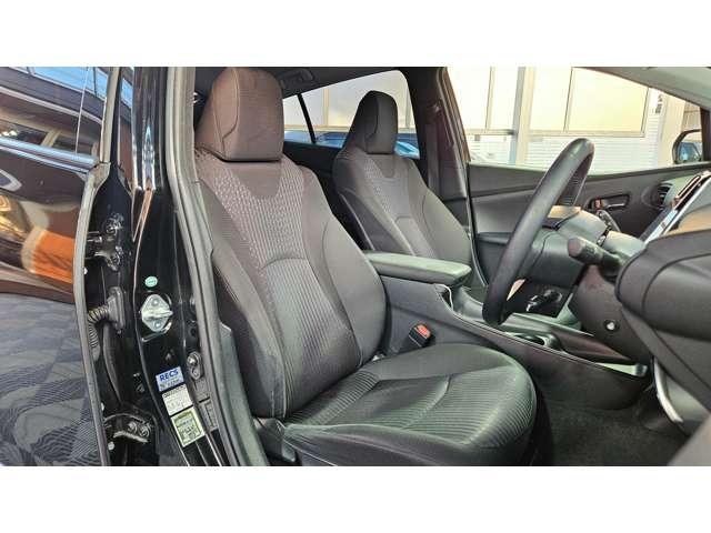 プリウス Ｓ　モデリスタ　／　前後コーナーセンサー／　ＡＬＰＩＮＥ製９型ナビ　／　フロントドラレコ／禁煙車　／　Ｂｌｕｅｔｏｏｔｈ　／　１７インチツーリングアルミ　／　国産タイヤ　／　ＨＤＭＩ端子付（27枚目）