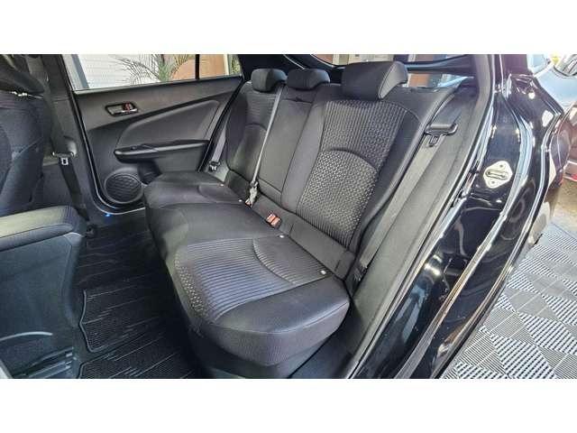 プリウス Ｓ　モデリスタ　／　前後コーナーセンサー／　ＡＬＰＩＮＥ製９型ナビ　／　フロントドラレコ／禁煙車　／　Ｂｌｕｅｔｏｏｔｈ　／　１７インチツーリングアルミ　／　国産タイヤ　／　ＨＤＭＩ端子付（38枚目）