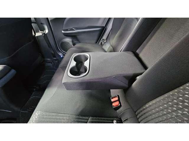 プリウス Ｓ　モデリスタ　／　前後コーナーセンサー／　ＡＬＰＩＮＥ製９型ナビ　／　フロントドラレコ／禁煙車　／　Ｂｌｕｅｔｏｏｔｈ　／　１７インチツーリングアルミ　／　国産タイヤ　／　ＨＤＭＩ端子付（40枚目）