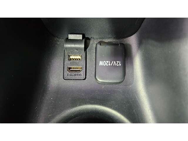 プリウス Ｓ　モデリスタ　／　前後コーナーセンサー／　ＡＬＰＩＮＥ製９型ナビ　／　フロントドラレコ／禁煙車　／　Ｂｌｕｅｔｏｏｔｈ　／　１７インチツーリングアルミ　／　国産タイヤ　／　ＨＤＭＩ端子付（56枚目）