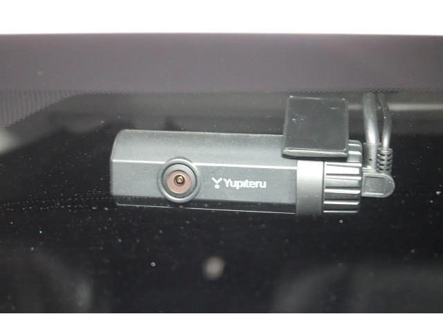 ＲＸ ＲＸ３００　バージョンＬ　革シート　フルセグ　ＤＶＤ再生　ミュージックプレイヤー接続可　バックカメラ　衝突被害軽減システム　ＥＴＣ　ドラレコ　ＬＥＤヘッドランプ　ワンオーナー　記録簿　アイドリングストップ（18枚目）
