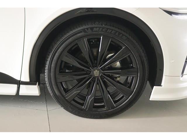 クラウンスポーツ Ｚ　革シート　４ＷＤ　フルセグ　メモリーナビ　ミュージックプレイヤー接続可　バックカメラ　衝突被害軽減システム　ＥＴＣ　ドラレコ　ＬＥＤヘッドランプ　ワンオーナー　記録簿（21枚目）