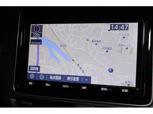 ヴォクシー ハイブリッドＺＳ　煌ＩＩ　フルセグ　メモリーナビ　ＤＶＤ再生　後席モニター　バックカメラ　衝突被害軽減システム　ＥＴＣ　ドラレコ　両側電動スライド　ＬＥＤヘッドランプ　乗車定員７人　３列シート　ワンオーナー　記録簿（3枚目）