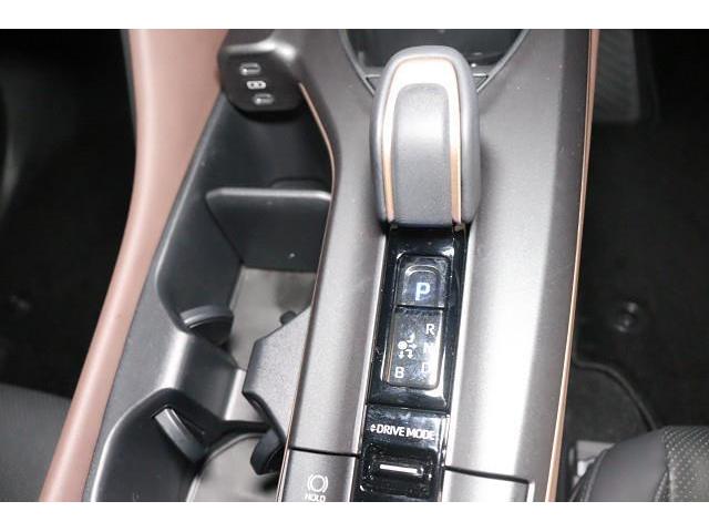 クラウンクロスオーバー Ｇアドバンスド・レザーパッケージ　革シート　４ＷＤ　フルセグ　ミュージックプレイヤー接続可　バックカメラ　衝突被害軽減システム　ＥＴＣ　ドラレコ　ＬＥＤヘッドランプ　ワンオーナー　記録簿（22枚目）