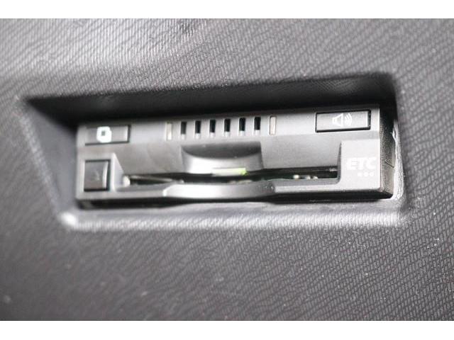 アクア Ｓスタイルブラック　フルセグ　メモリーナビ　ＤＶＤ再生　バックカメラ　衝突被害軽減システム　ＥＴＣ　ＬＥＤヘッドランプ　ワンオーナー　記録簿（21枚目）