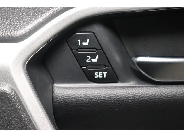 ＲＡＶ４ Ｇ　Ｚパッケージ　４ＷＤ　フルセグ　ミュージックプレイヤー接続可　バックカメラ　衝突被害軽減システム　ＥＴＣ　ＬＥＤヘッドランプ　ワンオーナー　記録簿（10枚目）
