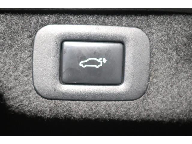 ＬＳ ＬＳ５００　Ｆスポーツ　革シート　サンルーフ　フルセグ　メモリーナビ　ＤＶＤ再生　ミュージックプレイヤー接続可　バックカメラ　衝突被害軽減システム　ＥＴＣ　ドラレコ　ＬＥＤヘッドランプ　記録簿　アイドリングストップ（15枚目）