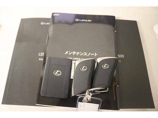 ＬＳ ＬＳ５００　Ｆスポーツ　革シート　サンルーフ　フルセグ　メモリーナビ　ＤＶＤ再生　ミュージックプレイヤー接続可　バックカメラ　衝突被害軽減システム　ＥＴＣ　ドラレコ　ＬＥＤヘッドランプ　記録簿　アイドリングストップ（29枚目）