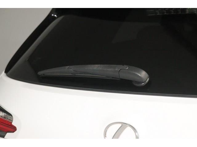 ＮＸ ＮＸ２００ｔ　Ｆスポーツ　革シート　４ＷＤ　フルセグ　メモリーナビ　ＤＶＤ再生　ミュージックプレイヤー接続可　バックカメラ　衝突被害軽減システム　ＥＴＣ　ＬＥＤヘッドランプ　記録簿　アイドリングストップ（15枚目）