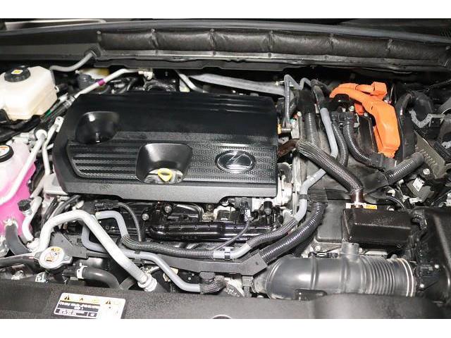 ＲＸ ＲＸ４５０ｈ＋　バージョンＬ　革シート　サンルーフ　４ＷＤ　フルセグ　メモリーナビ　ミュージックプレイヤー接続可　バックカメラ　衝突被害軽減システム　ＥＴＣ　ドラレコ　ＬＥＤヘッドランプ　記録簿（4枚目）