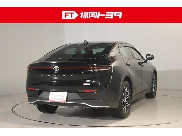 クラウンクロスオーバー Ｇアドバンスド　４ＷＤ　フルセグ　ミュージックプレイヤー接続可　バックカメラ　衝突被害軽減システム　ＥＴＣ　ドラレコ　ＬＥＤヘッドランプ　記録簿（5枚目）