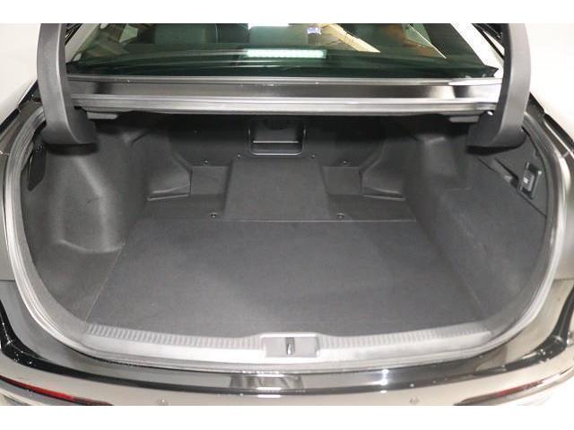 クラウンクロスオーバー Ｇアドバンスド　４ＷＤ　フルセグ　ミュージックプレイヤー接続可　バックカメラ　衝突被害軽減システム　ＥＴＣ　ドラレコ　ＬＥＤヘッドランプ　記録簿（11枚目）