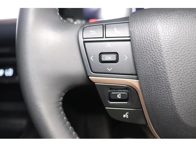 クラウンクロスオーバー Ｇアドバンスド　４ＷＤ　フルセグ　ミュージックプレイヤー接続可　バックカメラ　衝突被害軽減システム　ＥＴＣ　ドラレコ　ＬＥＤヘッドランプ　記録簿（19枚目）