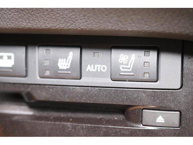 ES ES300h バージョンL 革シート サンルーフ フルセグ メモリーナビ DVD再生 ミュージックプレイヤー接続可 バックカメラ 衝突被害軽減システム ETC ドラレコ LEDヘッドランプ ワンオーナー 記録簿(12枚目)