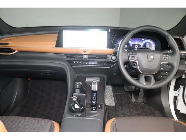 クラウンクロスオーバー ＲＳアドバンスド　革シート　サンルーフ　４ＷＤ　フルセグ　メモリーナビ　ミュージックプレイヤー接続可　バックカメラ　衝突被害軽減システム　ＥＴＣ　ドラレコ　ＬＥＤヘッドランプ　ワンオーナー　記録簿（2枚目）