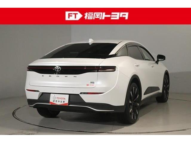 クラウンクロスオーバー ＲＳアドバンスド　革シート　サンルーフ　４ＷＤ　フルセグ　メモリーナビ　ミュージックプレイヤー接続可　バックカメラ　衝突被害軽減システム　ＥＴＣ　ドラレコ　ＬＥＤヘッドランプ　ワンオーナー　記録簿（6枚目）