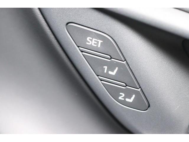 クラウンクロスオーバー ＲＳアドバンスド　革シート　サンルーフ　４ＷＤ　フルセグ　メモリーナビ　ミュージックプレイヤー接続可　バックカメラ　衝突被害軽減システム　ＥＴＣ　ドラレコ　ＬＥＤヘッドランプ　ワンオーナー　記録簿（10枚目）