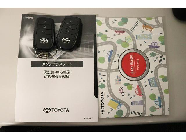 クラウンクロスオーバー ＲＳアドバンスド　革シート　サンルーフ　４ＷＤ　フルセグ　メモリーナビ　ミュージックプレイヤー接続可　バックカメラ　衝突被害軽減システム　ＥＴＣ　ドラレコ　ＬＥＤヘッドランプ　ワンオーナー　記録簿（28枚目）