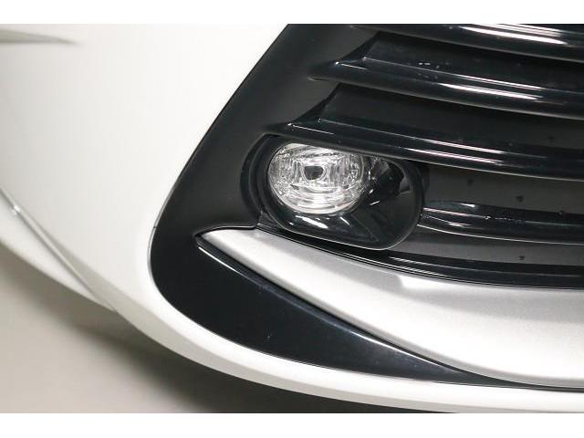 カローラツーリング ハイブリッド　ダブルバイビー　フルセグ　後席モニター　バックカメラ　衝突被害軽減システム　ＥＴＣ　ドラレコ　ＬＥＤヘッドランプ　ワンオーナー　記録簿（16枚目）