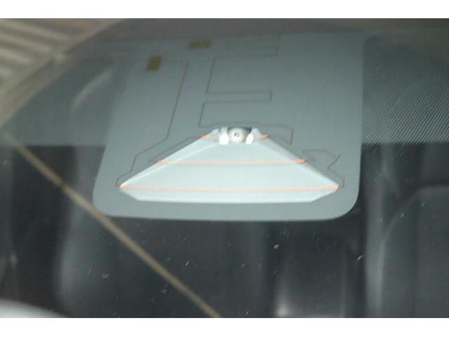 カローラツーリング ハイブリッド　ダブルバイビー　フルセグ　後席モニター　バックカメラ　衝突被害軽減システム　ＥＴＣ　ドラレコ　ＬＥＤヘッドランプ　ワンオーナー　記録簿（17枚目）