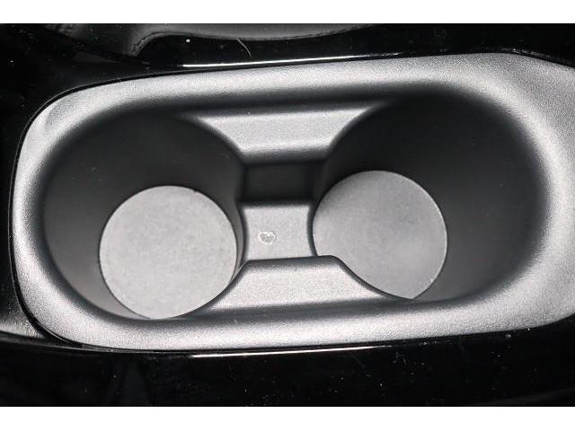 カローラツーリング ハイブリッド　ダブルバイビー　フルセグ　後席モニター　バックカメラ　衝突被害軽減システム　ＥＴＣ　ドラレコ　ＬＥＤヘッドランプ　ワンオーナー　記録簿（27枚目）