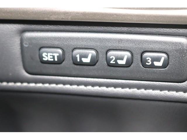 GS GS450h Fスポーツ 革シート サンルーフ フルセグ メモリーナビ DVD再生 ミュージックプレイヤー接続可 バックカメラ ETC LEDヘッドランプ(11枚目)