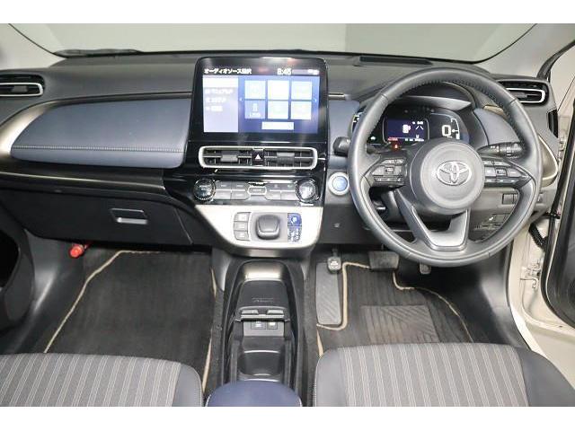 アクア Ｚ　ミュージックプレイヤー接続可　バックカメラ　衝突被害軽減システム　ＥＴＣ　ＬＥＤヘッドランプ　ワンオーナー　記録簿（2枚目）