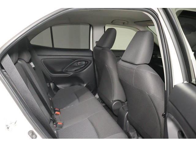 ヤリスクロス ハイブリッドＧ　ミュージックプレイヤー接続可　バックカメラ　衝突被害軽減システム　ＥＴＣ　ドラレコ　ＬＥＤヘッドランプ　ワンオーナー　記録簿（9枚目）