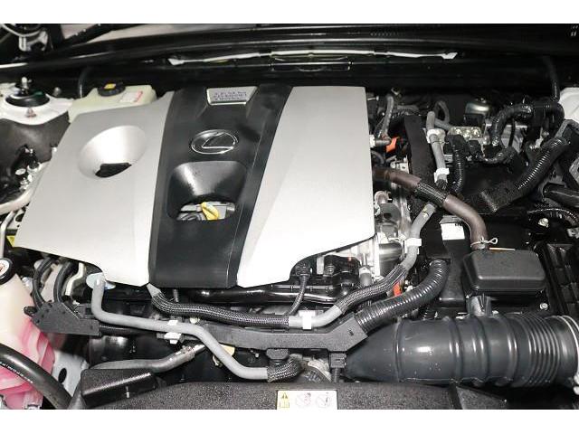 ＥＳ ＥＳ３００ｈ　Ｆスポーツ　革シート　サンルーフ　フルセグ　メモリーナビ　ＤＶＤ再生　ミュージックプレイヤー接続可　バックカメラ　衝突被害軽減システム　ＥＴＣ　ドラレコ　ＬＥＤヘッドランプ　記録簿（4枚目）