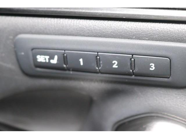 ＥＳ ＥＳ３００ｈ　Ｆスポーツ　革シート　サンルーフ　フルセグ　メモリーナビ　ＤＶＤ再生　ミュージックプレイヤー接続可　バックカメラ　衝突被害軽減システム　ＥＴＣ　ドラレコ　ＬＥＤヘッドランプ　記録簿（10枚目）