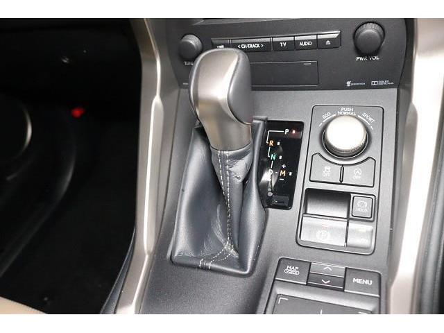 ＮＸ ＮＸ２００ｔ　バージョンＬ　革シート　フルセグ　メモリーナビ　ＤＶＤ再生　ミュージックプレイヤー接続可　バックカメラ　ＥＴＣ　ＬＥＤヘッドランプ　ワンオーナー　記録簿（23枚目）