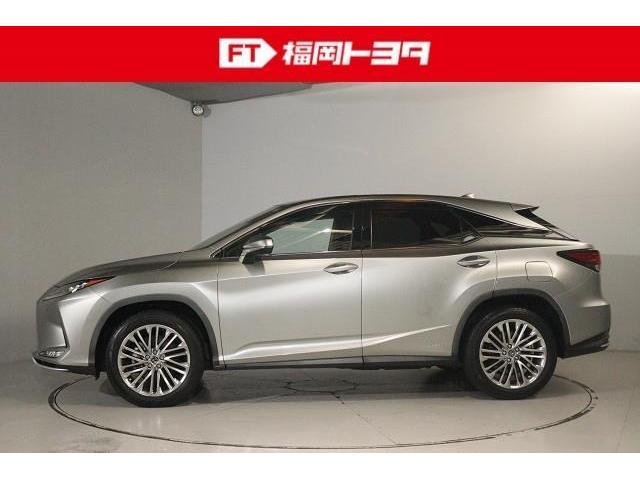 ＲＸ ＲＸ４５０ｈ　バージョンＬ　革シート　サンルーフ　フルセグ　メモリーナビ　ＤＶＤ再生　ミュージックプレイヤー接続可　バックカメラ　衝突被害軽減システム　ＥＴＣ　ＬＥＤヘッドランプ　記録簿（5枚目）