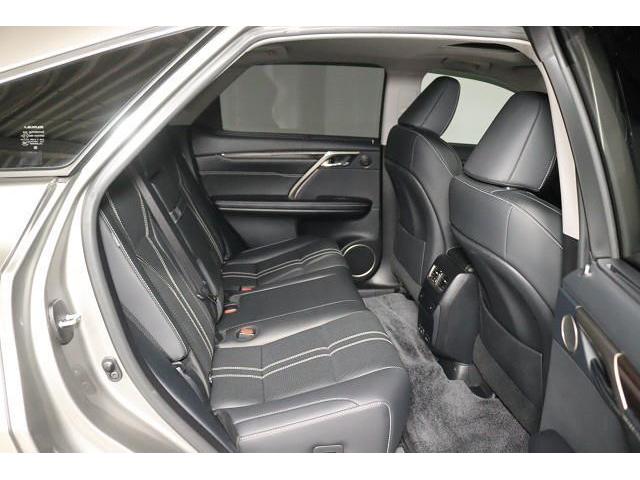 ＲＸ ＲＸ４５０ｈ　バージョンＬ　革シート　サンルーフ　フルセグ　メモリーナビ　ＤＶＤ再生　ミュージックプレイヤー接続可　バックカメラ　衝突被害軽減システム　ＥＴＣ　ＬＥＤヘッドランプ　記録簿（12枚目）