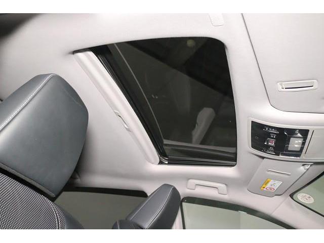 ＲＸ ＲＸ４５０ｈ　バージョンＬ　革シート　サンルーフ　フルセグ　メモリーナビ　ＤＶＤ再生　ミュージックプレイヤー接続可　バックカメラ　衝突被害軽減システム　ＥＴＣ　ＬＥＤヘッドランプ　記録簿（13枚目）