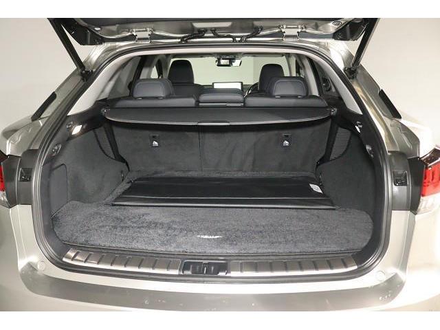 ＲＸ ＲＸ４５０ｈ　バージョンＬ　革シート　サンルーフ　フルセグ　メモリーナビ　ＤＶＤ再生　ミュージックプレイヤー接続可　バックカメラ　衝突被害軽減システム　ＥＴＣ　ＬＥＤヘッドランプ　記録簿（14枚目）