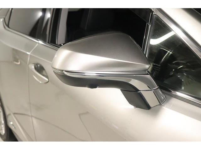 ＲＸ ＲＸ４５０ｈ　バージョンＬ　革シート　サンルーフ　フルセグ　メモリーナビ　ＤＶＤ再生　ミュージックプレイヤー接続可　バックカメラ　衝突被害軽減システム　ＥＴＣ　ＬＥＤヘッドランプ　記録簿（16枚目）